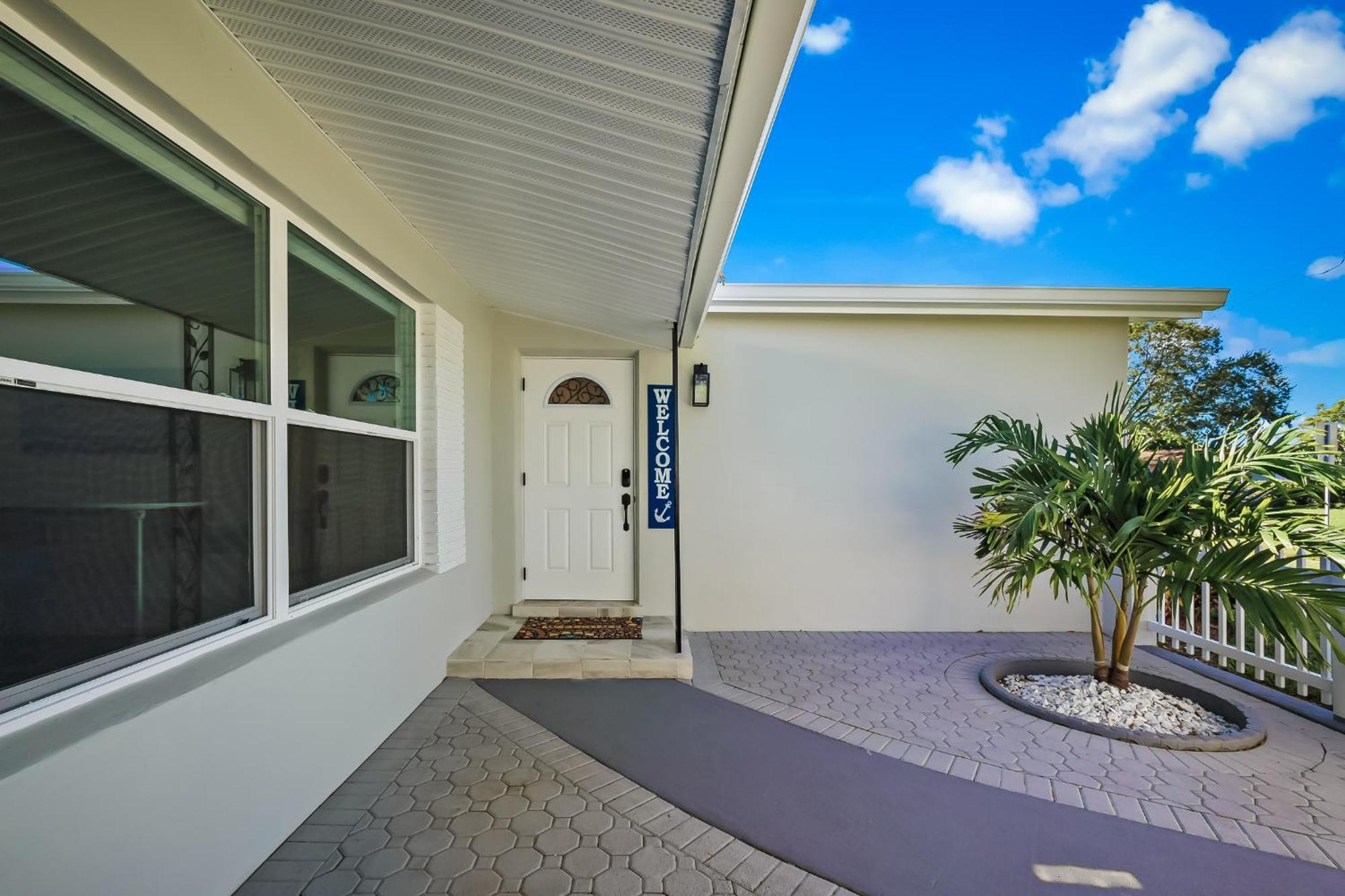 Ixora16 Heated Pool, Mins To Beach, Airport, Usssa, Cruise Port, 1H To Disney Melbourne Eksteriør bilde